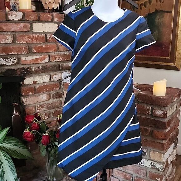 Source Unknown Dresses & Skirts - Cynthia Steffe Women's Blue and Black Dress